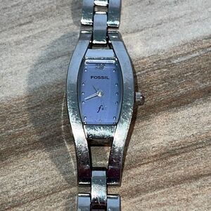 Fossil wrist watch women’s 7 1/4” ES-9315 blue face new battery silver tone band